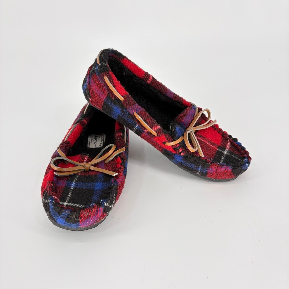 GH Bass Twilight Red Blue Plaid Faux Fur Lined Moccasin Slippers Womens 5M